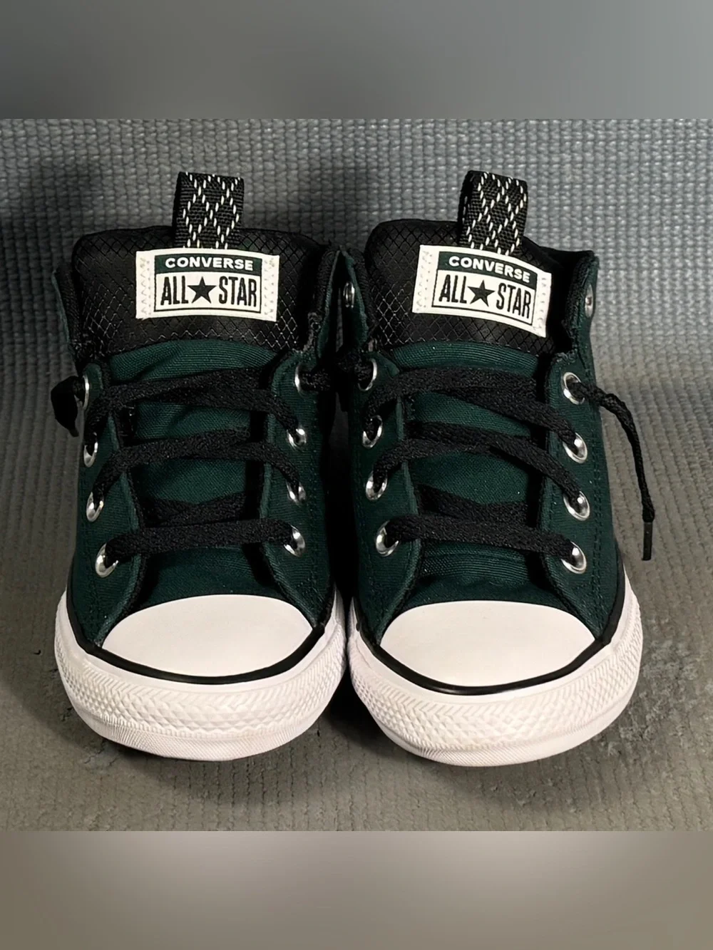 Converse Chuck Taylor All Star Axel Sporty Casual Sneakers Green Big Kid Size 2